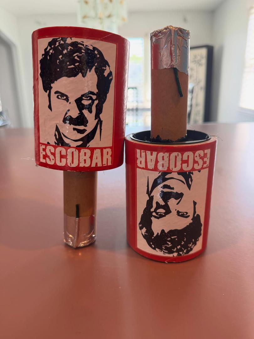 Escobar strobe rocket